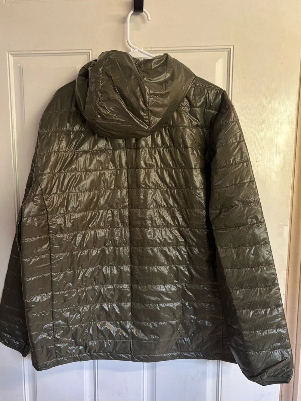 NWOT XL Huk Moss Gulf Stream Insulated, Water Repellent Hooded Jacket.  RT 120